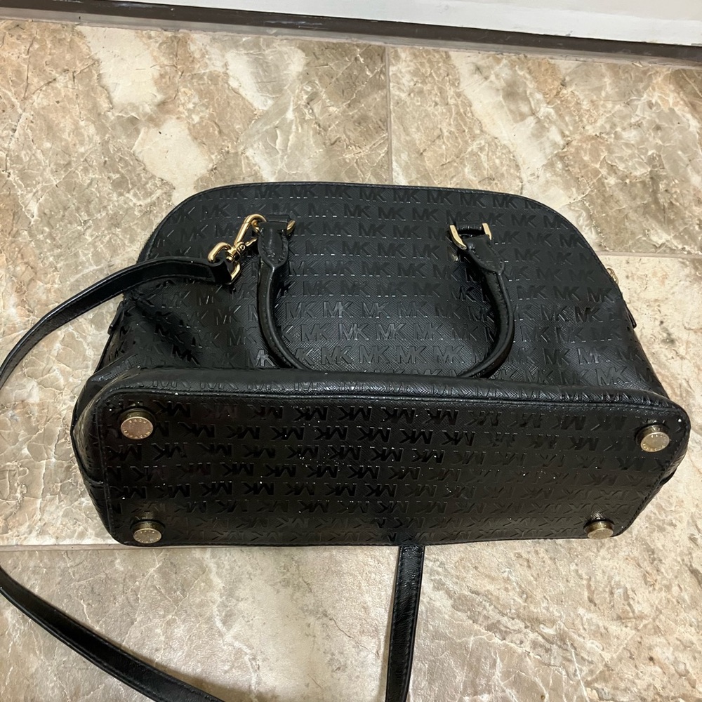 Michael Kors Cindy Large Dome Satchel - Picture 2 of 5
